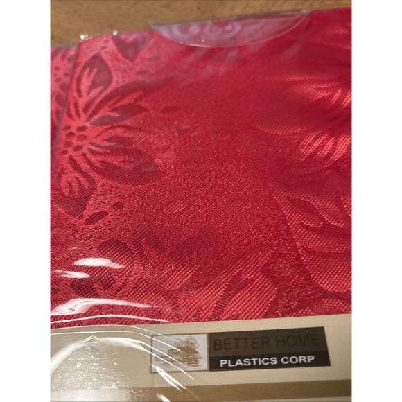 New Better Home POINSETTIA DAMASK Red fabric napkins 2 Packs Of 2 Total 4 size 1 - Picture 4 of 7